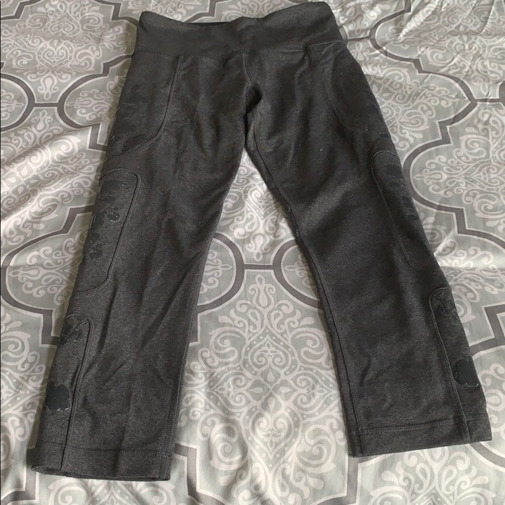 🤸♂️ Rare Lululemon Leggings 🤸♂️